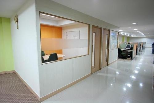  Gypsum Partition with Glass