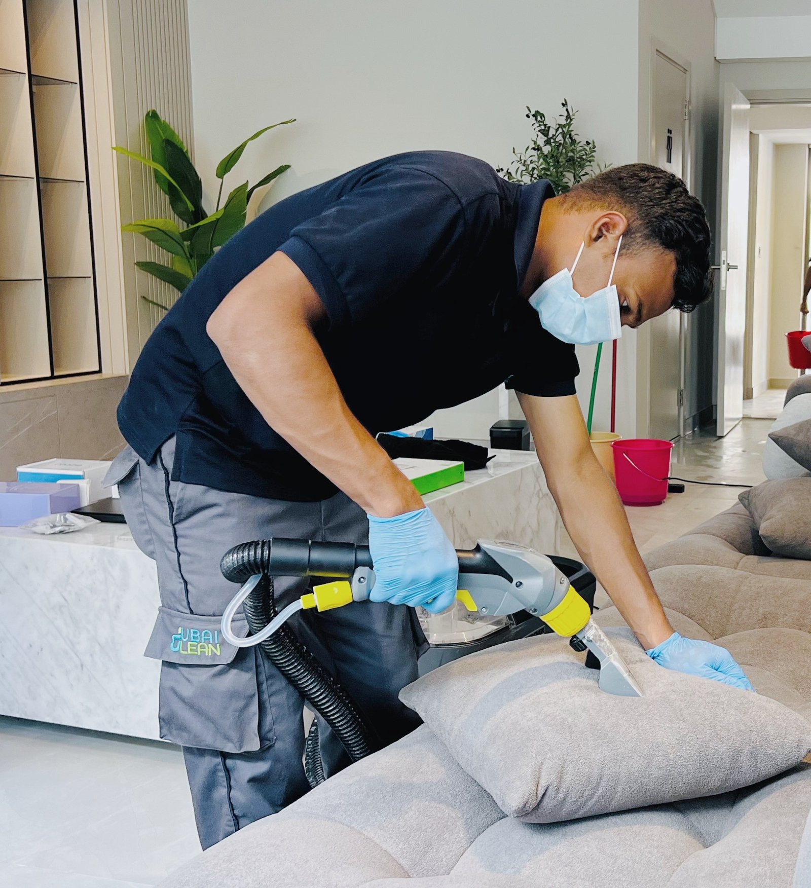 sofa cleaning dubai