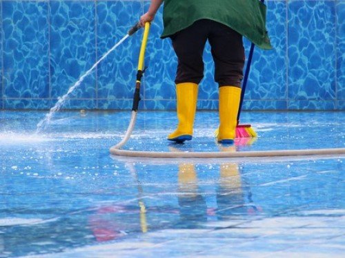 swiming pool cleaning services in dubai dubaiclean