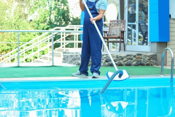Swimming Pool Cleaning Company Dubai 