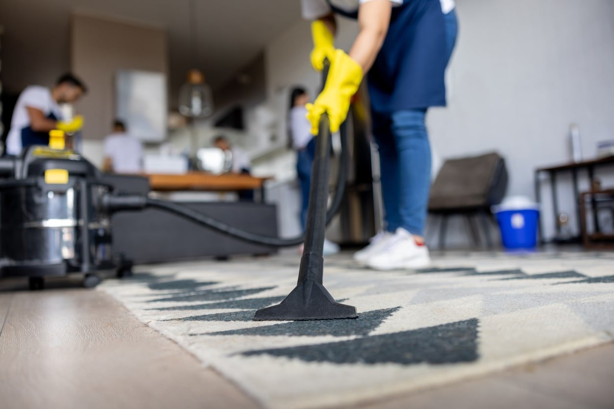 floor cleaning services dubai