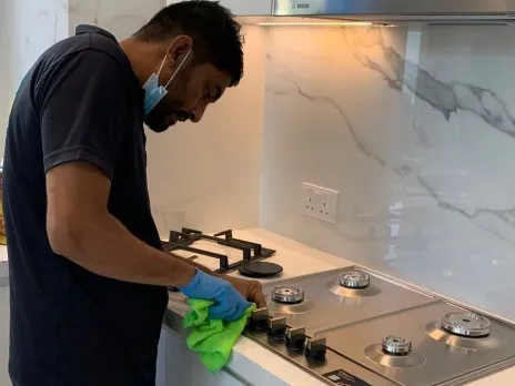 kitchen deep cleaning 