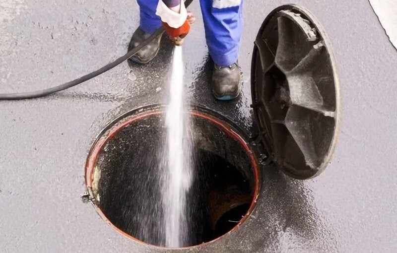 sewage cleaning services in dubai