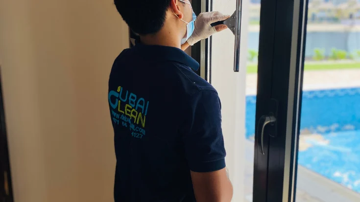 Apartment Balcony Cleaning: Quick and Easy Steps for a Stunning View