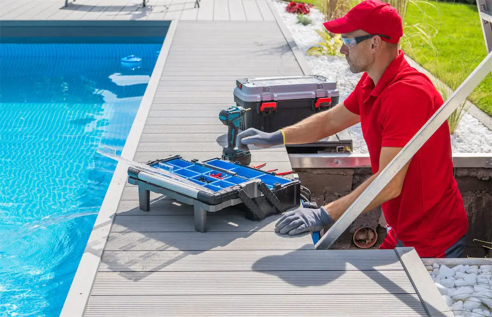 Technological Innovations in Pool Cleaning and Maintenance Mechanisms