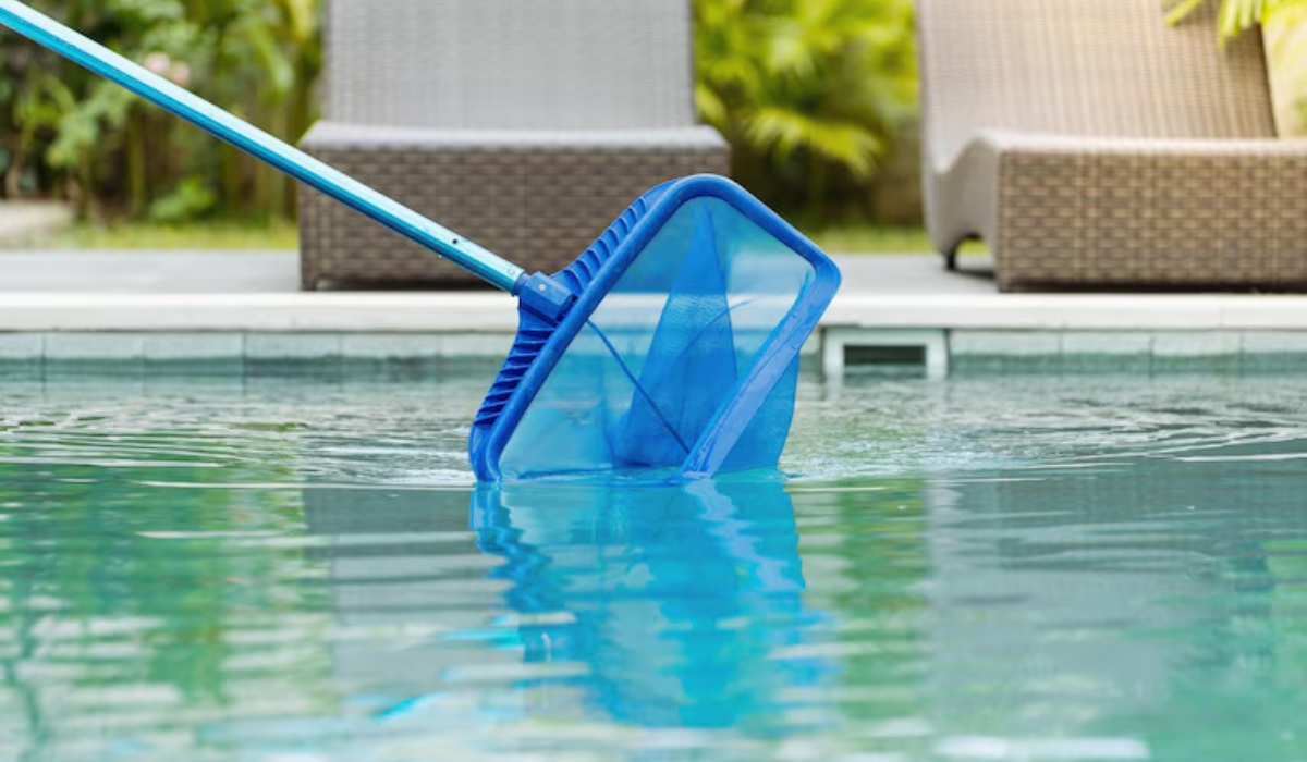 Swimming Pool Cleaning Tools