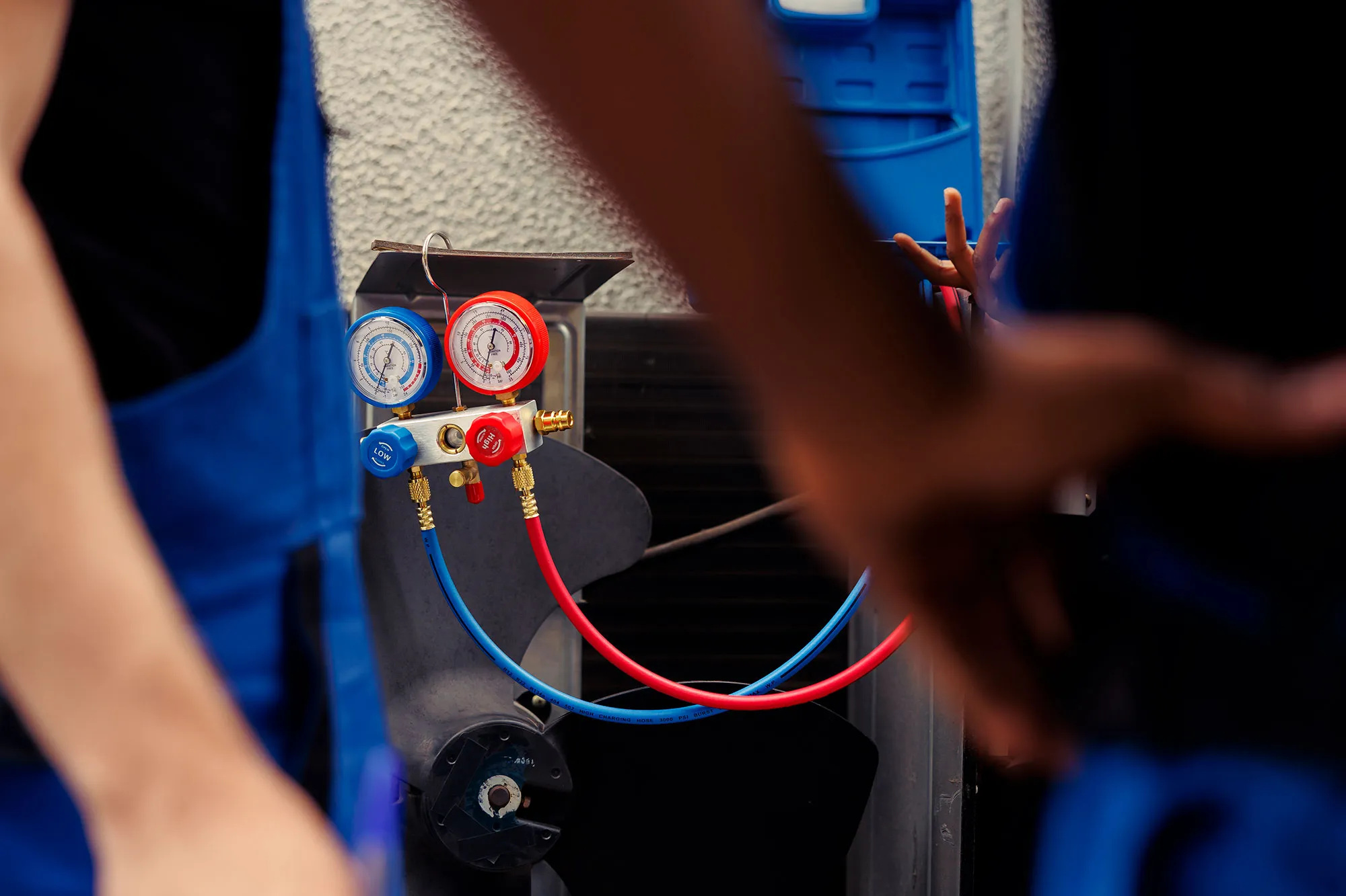 How Often Should I Refill Refrigerant in AC | Dubai Clean