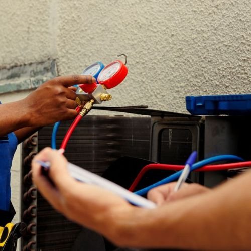 صيانة مكيفات الهواء