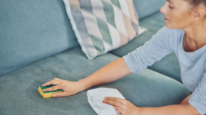 clean a couch at home
